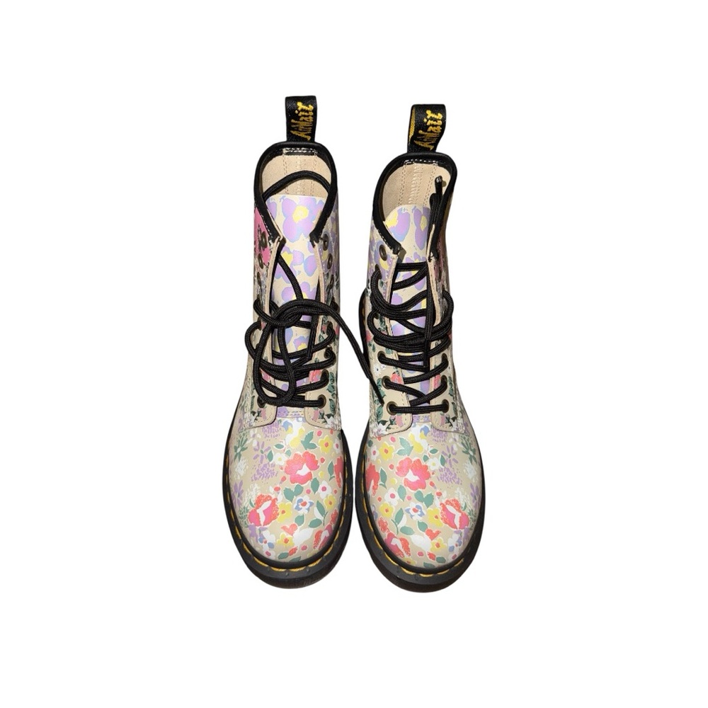 NWOB Doc Marten’s Pascal 1460 Floral Lace-Up Boots - Picture 3 of 5